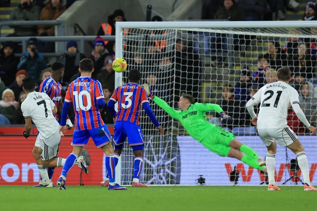 Fulham conseguiu evotar derrota na visita ao Crystal Palace