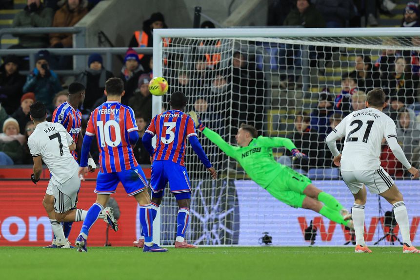 Fulham conseguiu evotar derrota na visita ao Crystal Palace