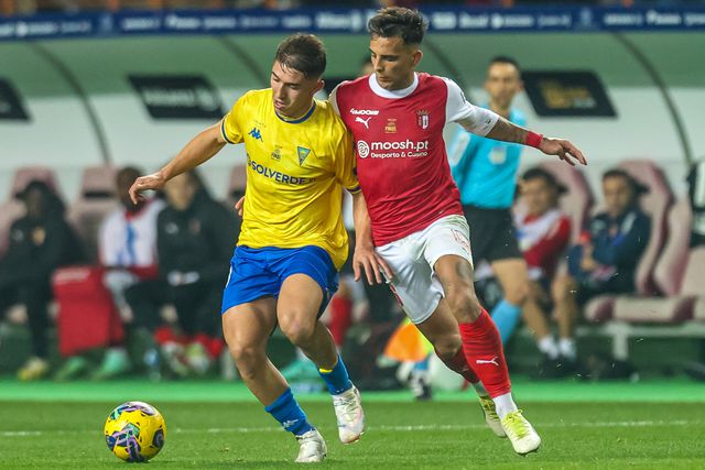 Mercado (oficial): SC Braga contrata João Marques ao Estoril