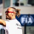 Mercedes anuncia substituto de Hamilton para 2025