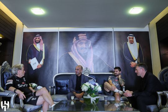 Jorge Jesus recebeu Roberto Martínez em Riade