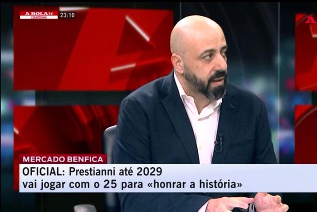 «Rafa joga tempo a mais do que o rendimento que apresenta»