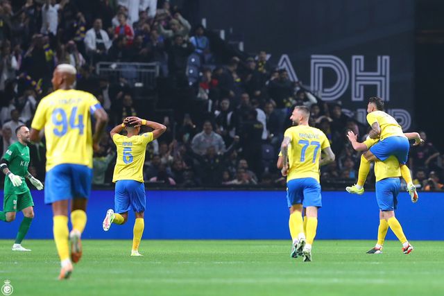 Vídeo: Nem Ronaldo acreditou no golaço de Laporte