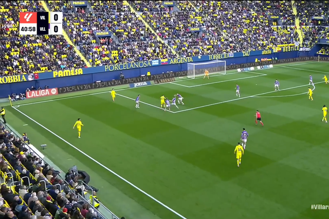 Ayoze Perez adianta Villarreal frente ao Valladolid