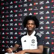 Ayden Heaven assinou contrato com Manchester United até 2029