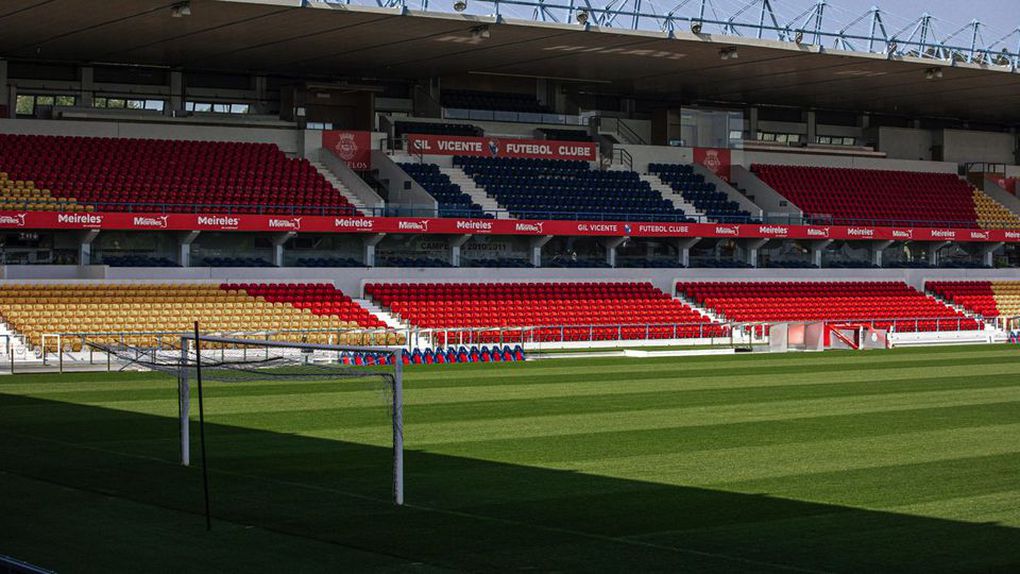 Gil Vicente e Estoril medem forças a partir das 18 horas deste sábado, no Estádio Cidade de Barcelos