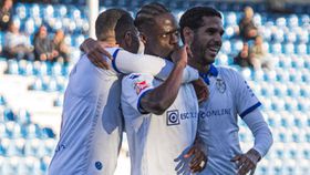 Liga 2: Feirense, reduzido a dez, derrota Felgueiras em jogo com expulsão dos dois treinadores