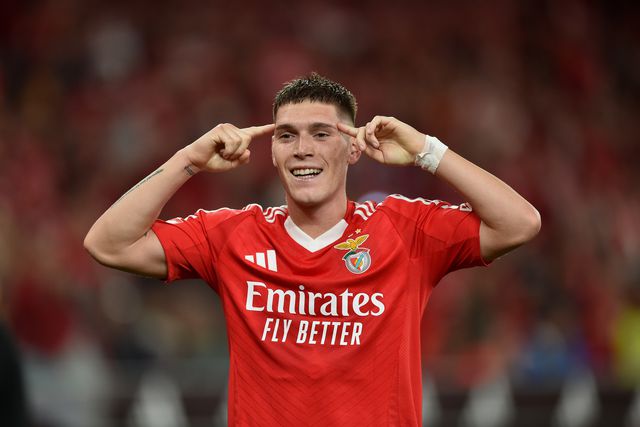 Rollheiser, 24 anos, quer jogar mais