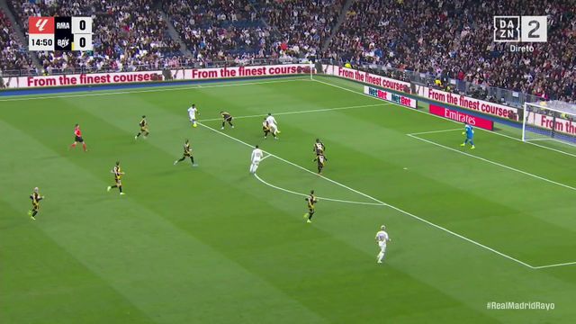 Do bailado ao remate: que belo golo de Vinícius Jr.!