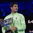 Carlos Alcaraz conquistou o seu primeiro Open da Austrália e é o mais jovem de sempre a conseguir os 'Big 4' - Foto: IMAGO
