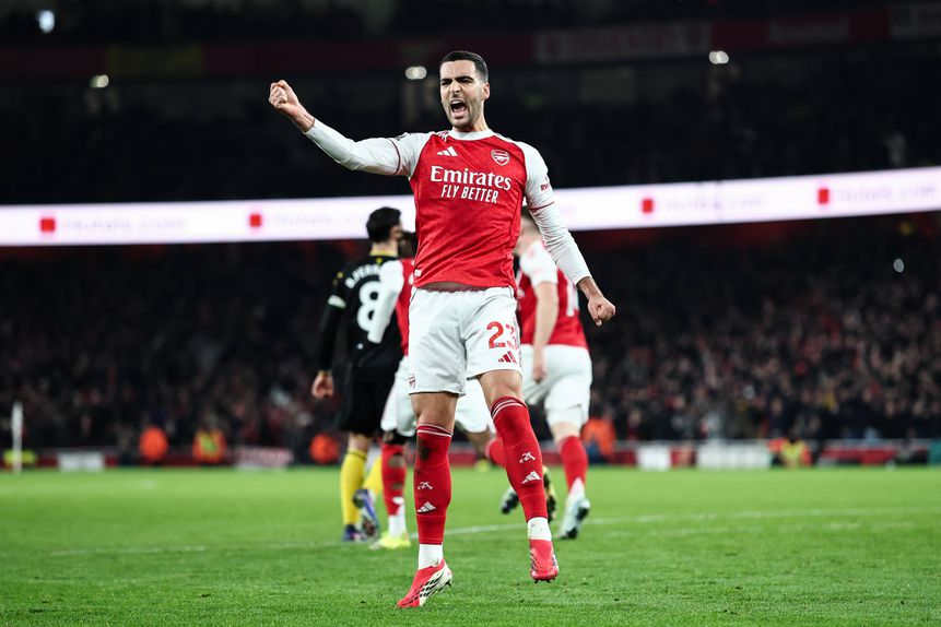 Mikel Merino tem muitas vezes jogado como falso 9 no Arsenal e respondido com golos