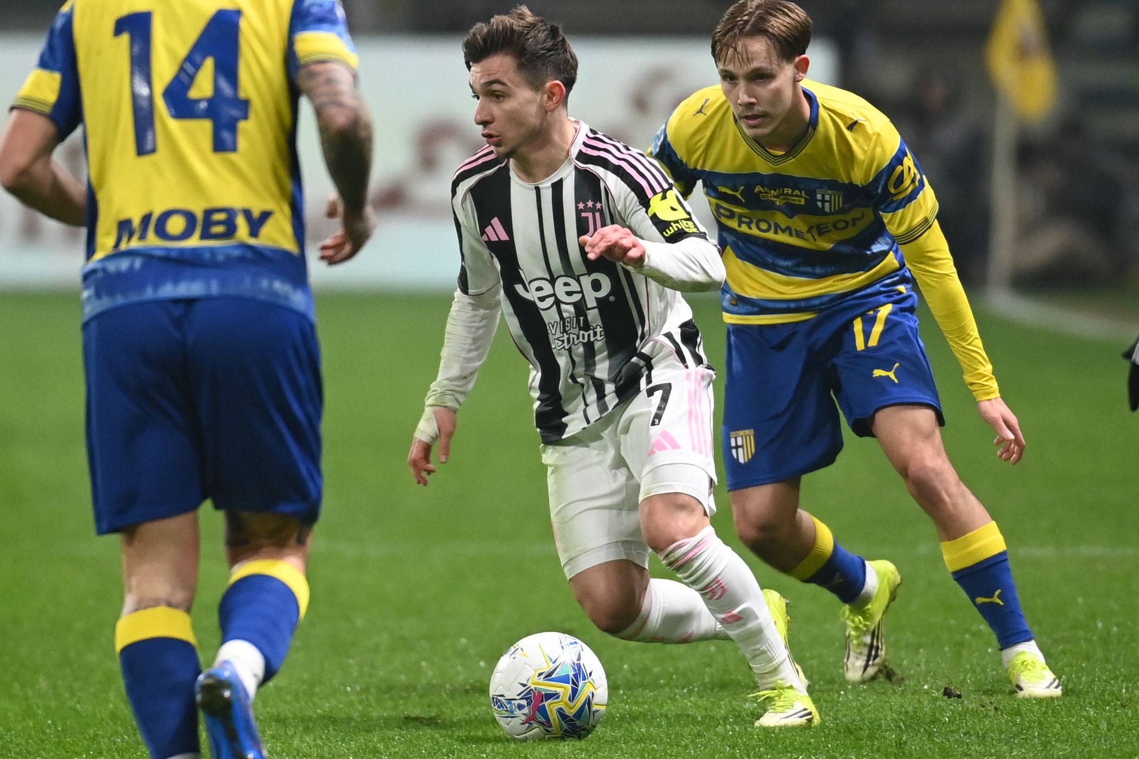 Francisco Conceição foi titular pela Juventus em Parma, assistiu e cumpriu 65 minutos