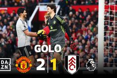 Penálti exímio de Jiménez dá esperanças a Marco Silva em Old Trafford