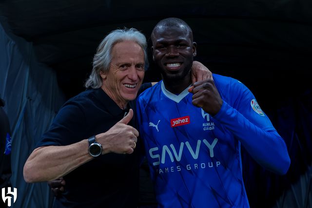 Jorge Jesus satisfeito pela 25.ª vitória contra «um rival forte e campeão em título»