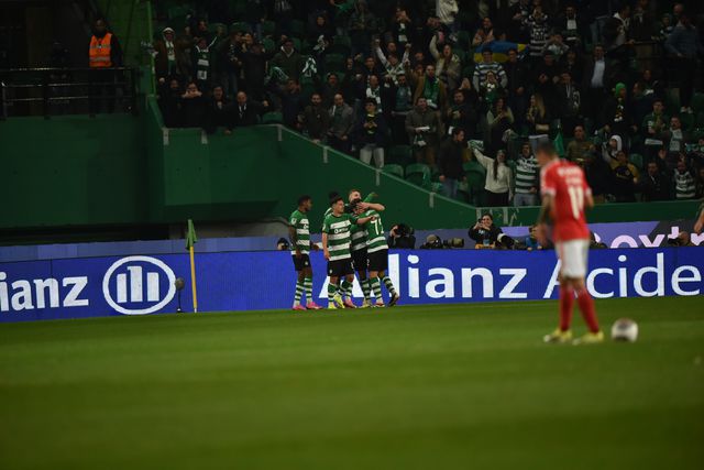 Sporting: jogadores assinalam vitória no dérbi