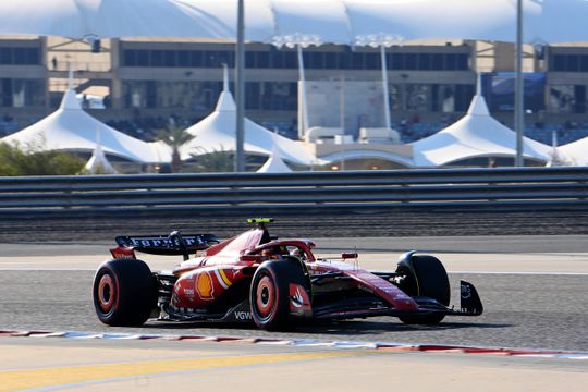 GP Bahrein: Carlos Sainz domina últimos treinos livres