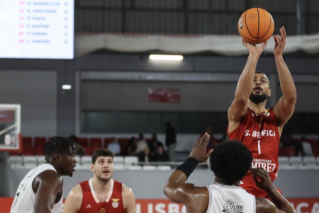 Benfica e FC Porto vencem e mantêm posições na Liga Betclic