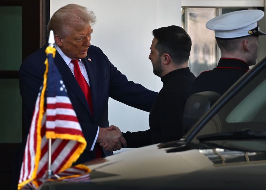 Donald Trump recebeu Volodymyr Zelensky na Sala Oval