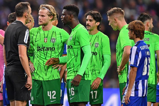 João Pinheiro diz que Diomande quis agredir Fábio Vieira