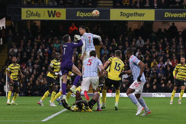 Ben Foster, que foi companheiro de equipa de Ronaldo, aqui a defrontar o português