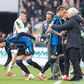 Gasperini, treinador da Atalanta, a substituir Retegui, atacante
