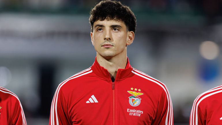 Se havia dúvidas que Manu Silva é do Benfica desde pequenino... (foto)