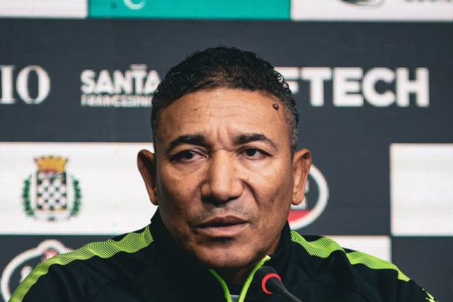 Lito Vidigal: «Temos de ganhar cinco jogos para entrar na luta»