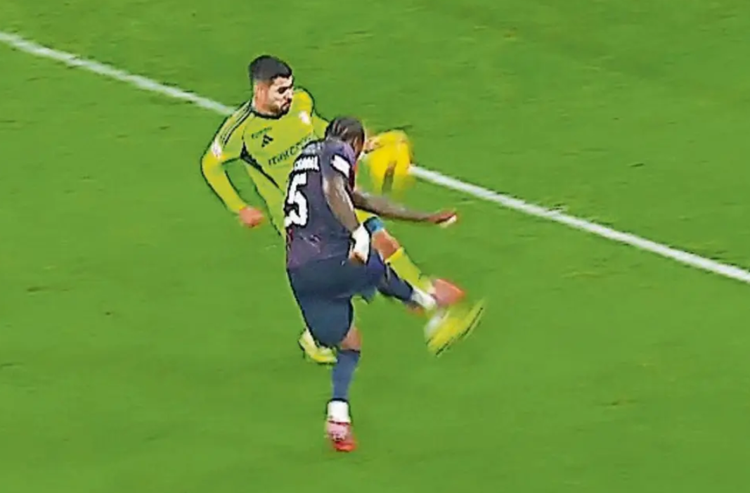 Benfica-Aves SAD (Liga): penálti por marcar para as águias por mão de Leonardo Rivas