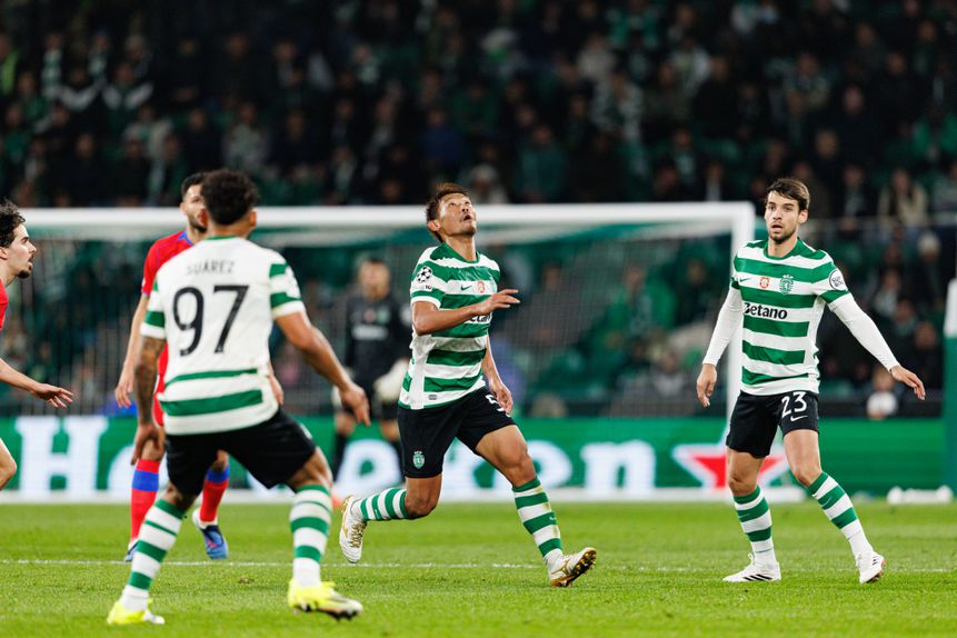 Daniel Bragança está a ser trabalhado na posição 8 antecipando a saída de Morita no final da época - Foto: IMAGO