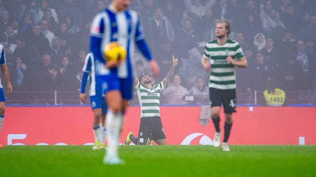 FC Porto-Sporting (Liga): Penálti bem assinalado a favor dos leões, afirma Pedro Henriques: «Esférico foi intercetado pelo braço esquerdo de Francisco Moura, que tinha o antebraço fora do plano do corpo e com volumetria extra.