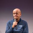 Pierluigi Collina, antigo juiz, é o chefe da arbitragem da FIFA