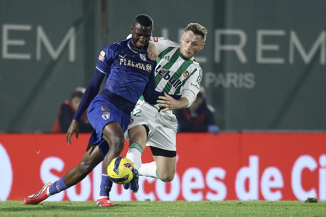 Abubakar foi presa fácil para Brabec (Foto Manuel Fernando Araújo/LUSA)