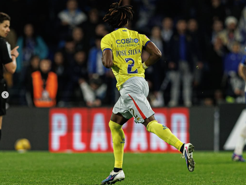 José Silva (Arouca): o lateral esquerdo de 20 anos estreou-se pelos lobos na sexta-feira, na deslocação ao terreno do FC Porto. Somou 12 minutos - Foto: José Silva/instagram