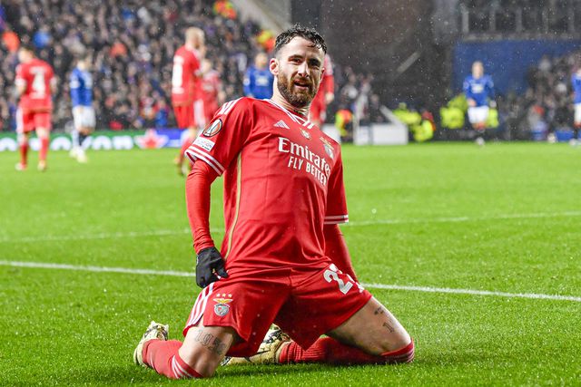 Al Shabab entre Rafa e Dybala para o ataque