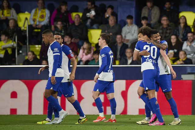 Atlético Madrid vence Villarreal, de Guedes, e regressa aos lugares de Champions