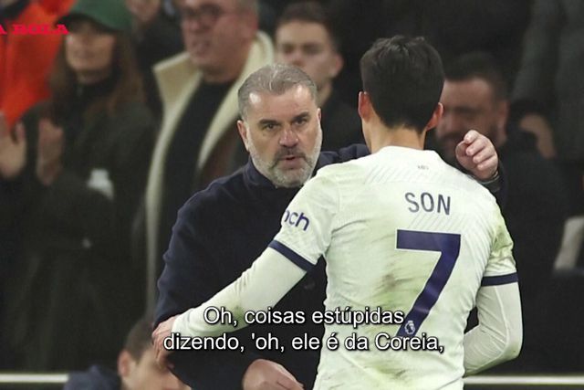 «Son? Lembro-me que diziam coisas estúpidas dele quando chegou»