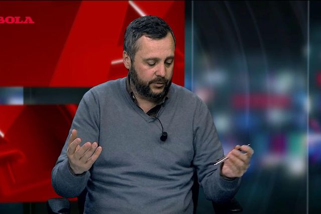 «São muitos jogos em que Di María não joga bem e deixa a sua marca»