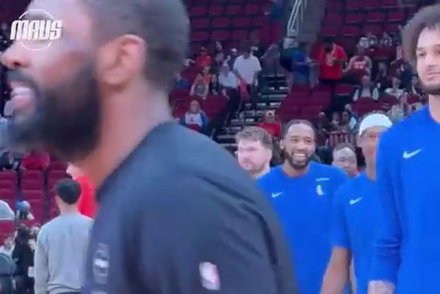 Doncic fez agora isto no aquecimento...