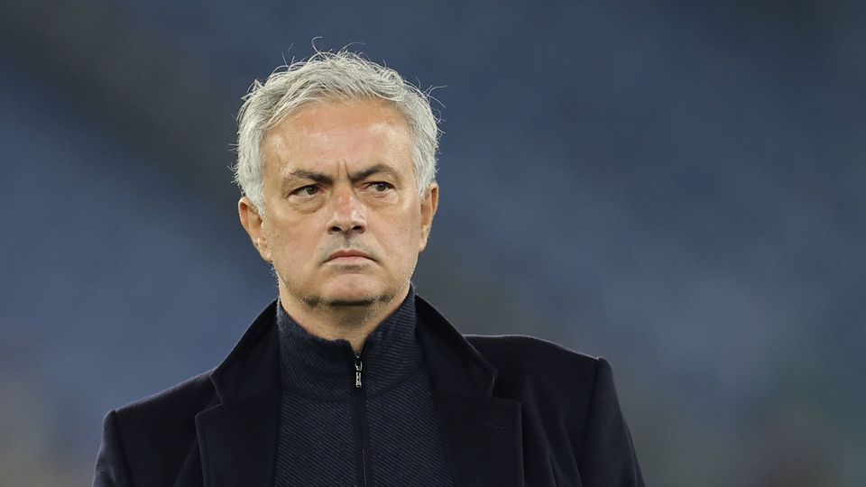 Benfica: SAD toma posição por causa de Mourinho