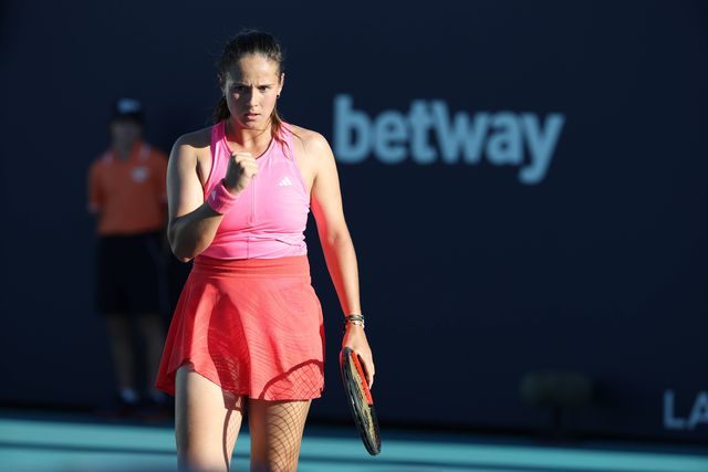 «Como homossexual não tinha alternativa»