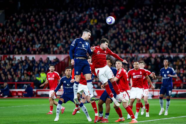 NES bate Amorim com golo no início e corte na linha no fim