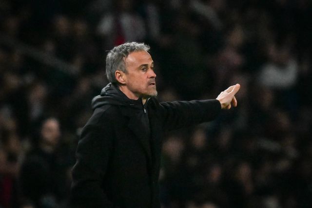 Mercado: um português na (extensa) lista de transferíveis do PSG