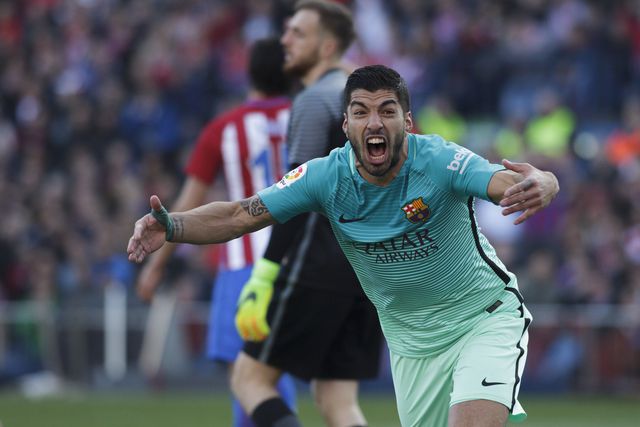 Suárez confessa: «Saí magoado do Barcelona»