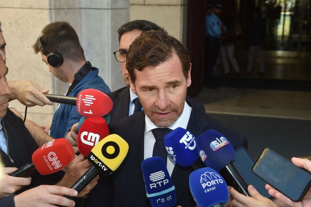 André Villas-Boas a falar com os jornalistas - Foto: Miguel Nunes