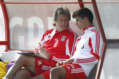 Jorge Jesus e João Cancelo em 2012 - Foto: A BOLA