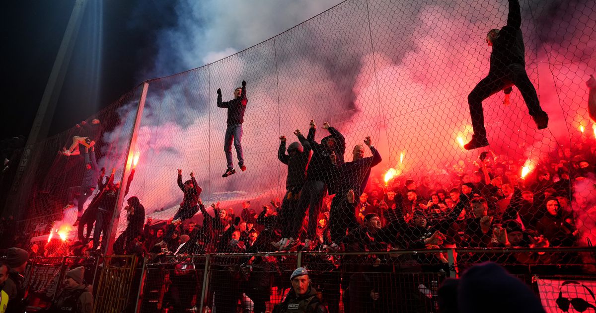 Inferno 'à antiga' onde Itália tombou vai abaixo