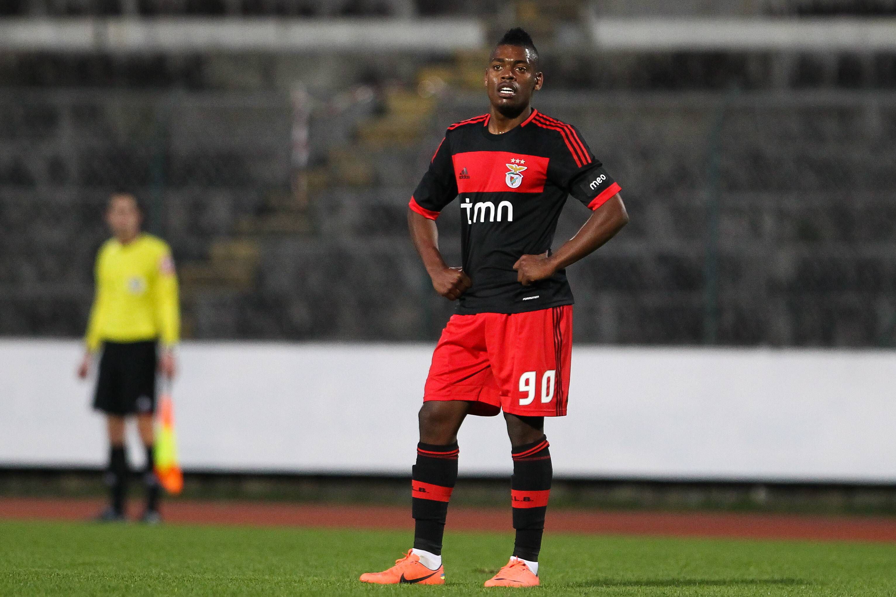 Ivan Cavaleiro vendido ao Mónaco por €15M em 2015/16