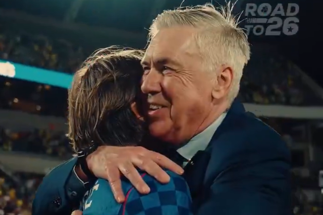 Abraço entre Ancelotti e Modric após particular entre Brasil e Croácia