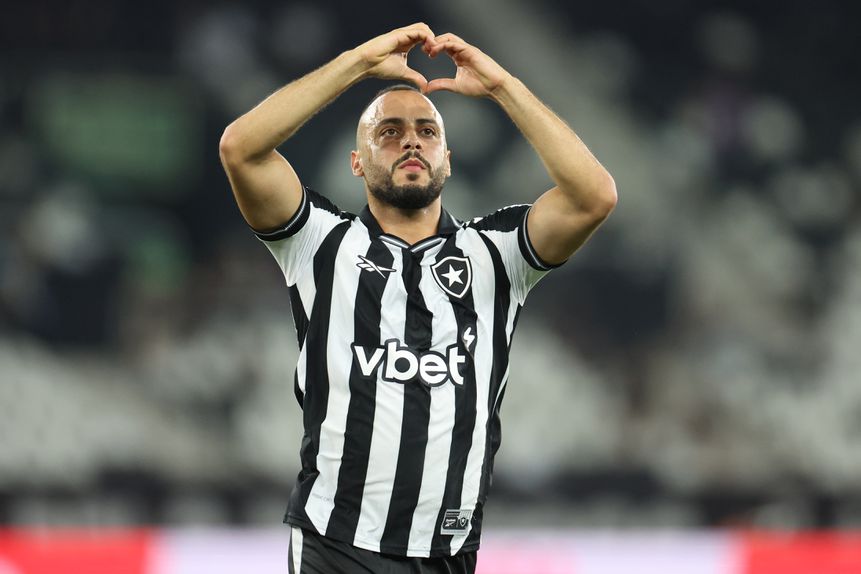 A festa de Arthur Cabral - Foto: Vitor Silva/Botafogo