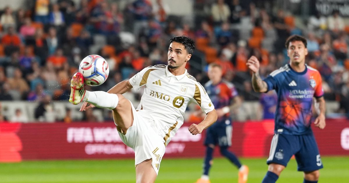 FC Porto: Eustáquio está de regresso ao Olival